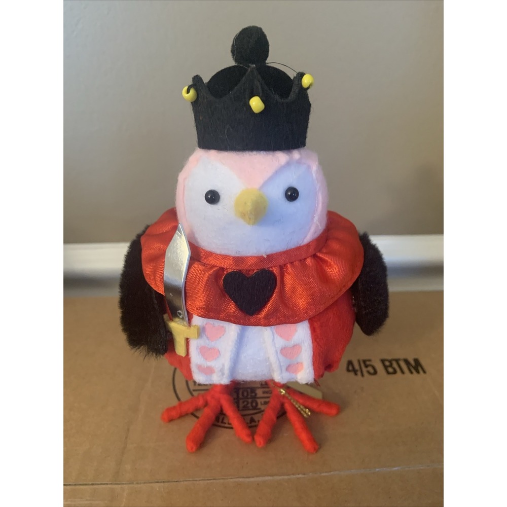 2024 Target Featherly Friends Spritz Bird Kingsley Valentine's King of Hearts